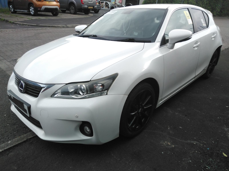 Lexus CT 200 used parts for sale