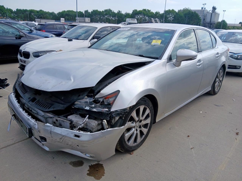 Lexus GS300H 2.5SE breaking for used parts